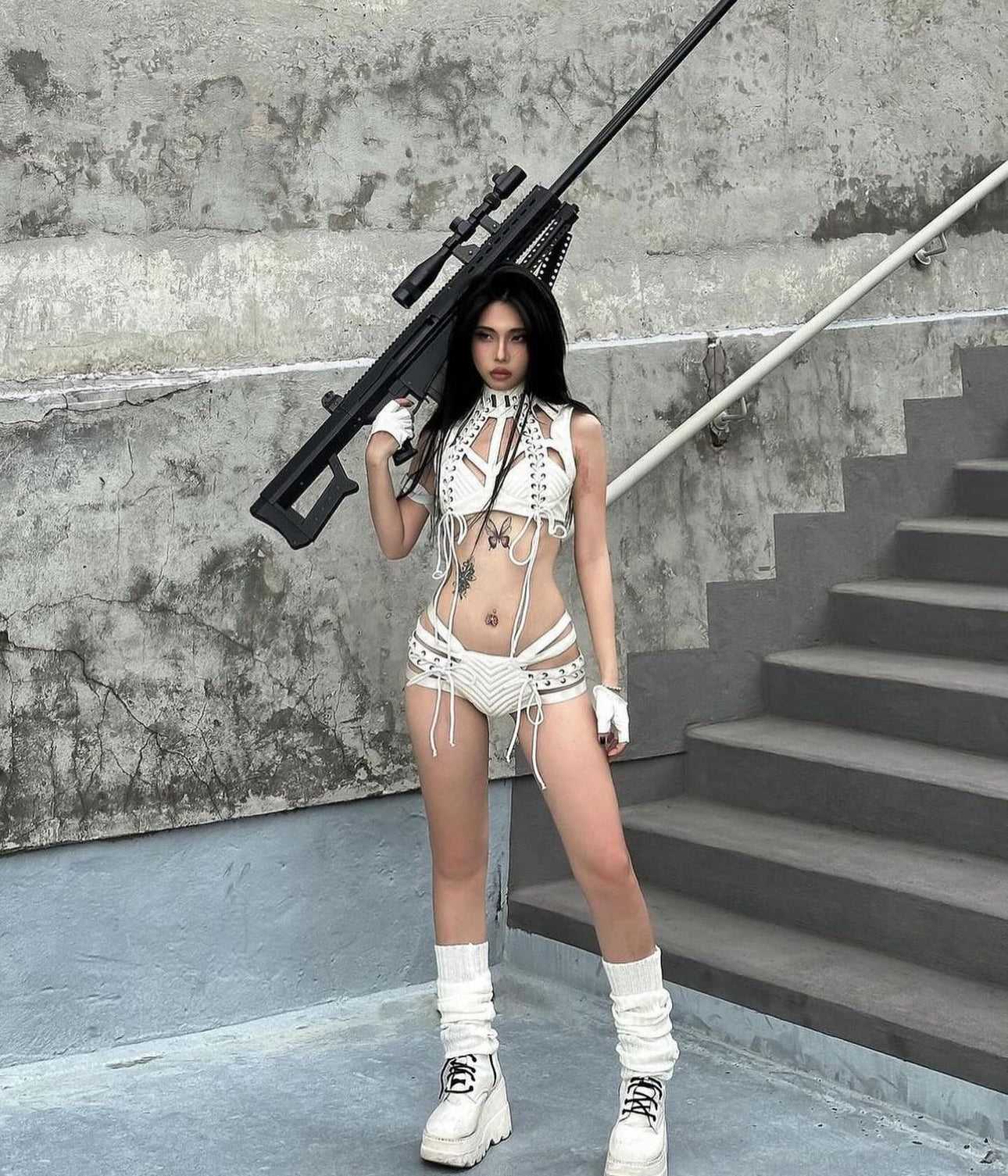 White festival set